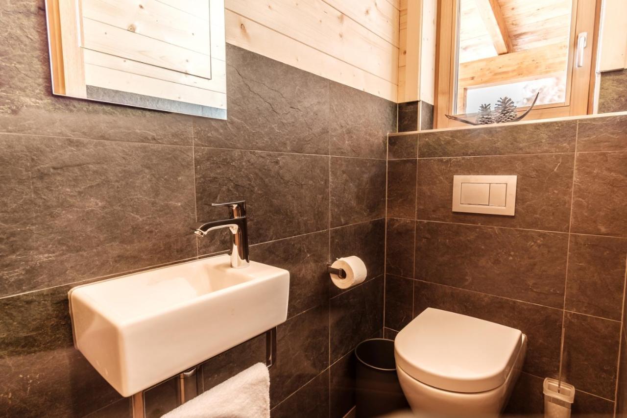 Heidi Chalets Falkert Heidialm - Chalets Bergwinter Patergassen エクステリア 写真
